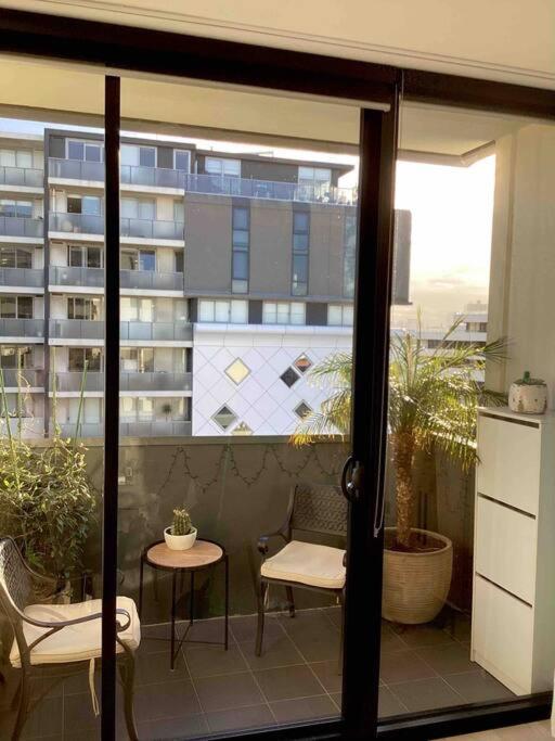 In The Heart Of Port Melbourne Apartment Luaran gambar