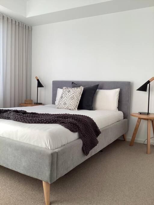In The Heart Of Port Melbourne Apartment Luaran gambar