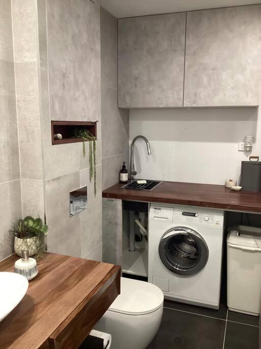 In The Heart Of Port Melbourne Apartment Luaran gambar
